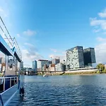 Blue Motion Medienhafen