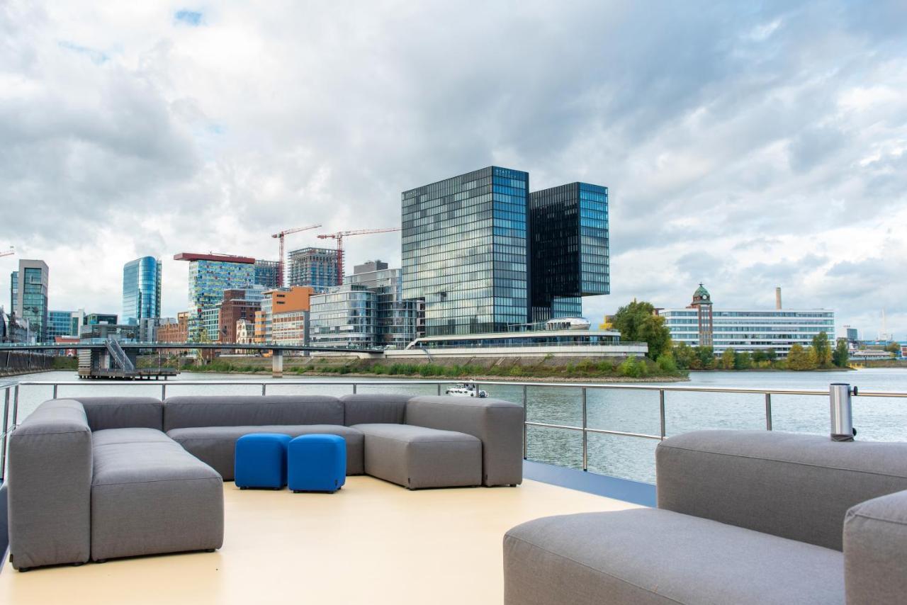 Blue Motion Medienhafen Botel Düsseldorf